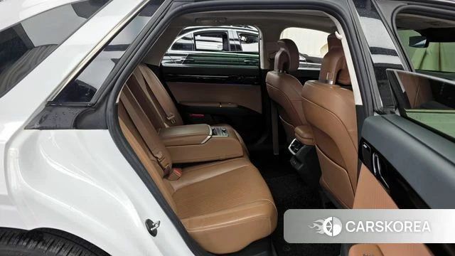 Hyundai Grandeur Hybrid (GN7) 2024 Белый из Кореи, фото 3