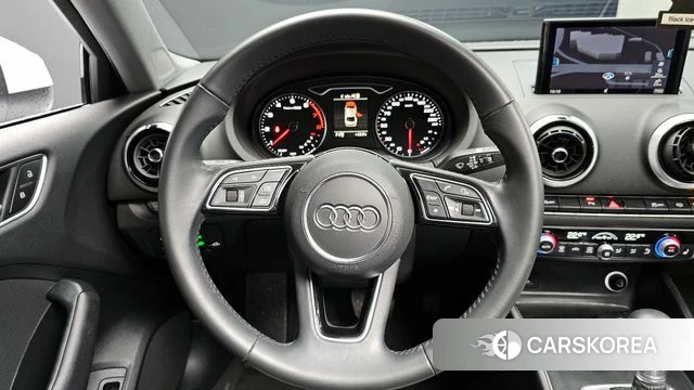 Audi New A3 2019 Белый из Кореи, фото 3