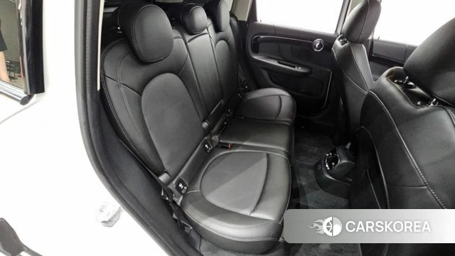 Mini Cooper Countryman 2021 Серебряный из Кореи, фото 3