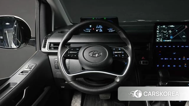 Hyundai Staria 2022 Белый из Кореи, фото 3