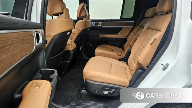 Hyundai Santa Fe (MX5) 2024 Белый из Кореи, фото 3