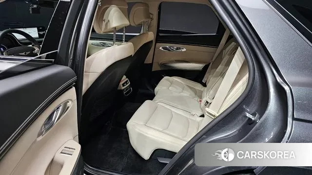 Genesis GV70 2023 Серый из Кореи, фото 3