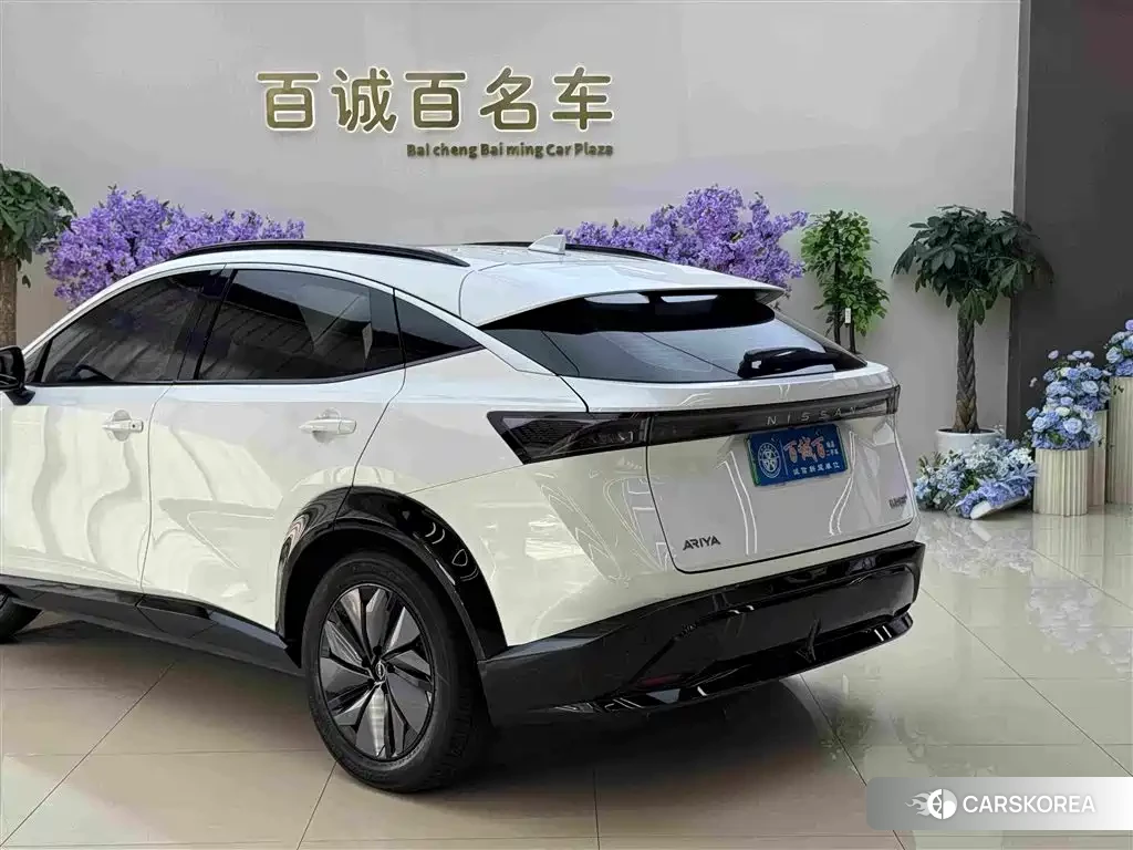 Nissan Ariya 2024 Белый из Китая, фото 3