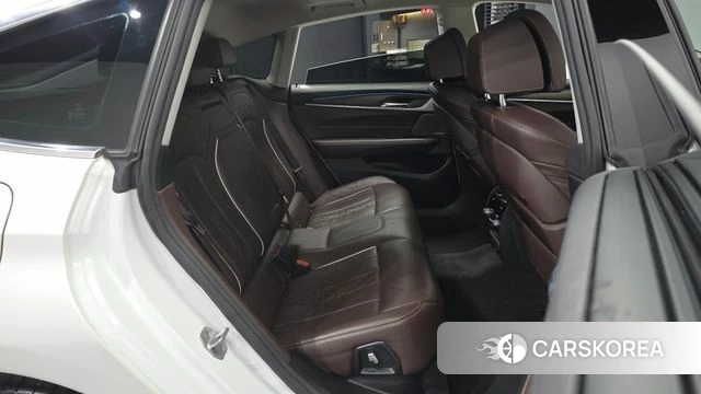 BMW 6 Series GT (G32) 2018 Белый из Кореи, фото 3