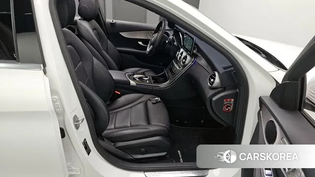 Mercedes-Benz C-Class W205 2021 Белый из Кореи, фото 3