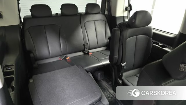 Hyundai Staria 2023 Черный из Кореи, фото 3
