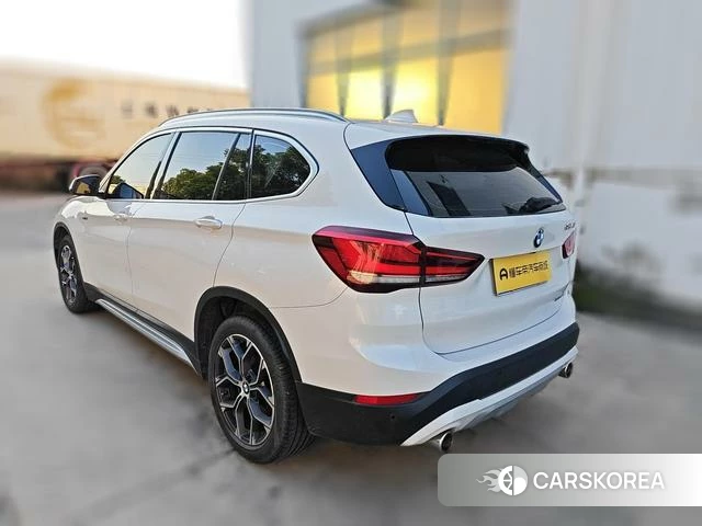 BMW X1 2022 Белый из Китая, фото 3