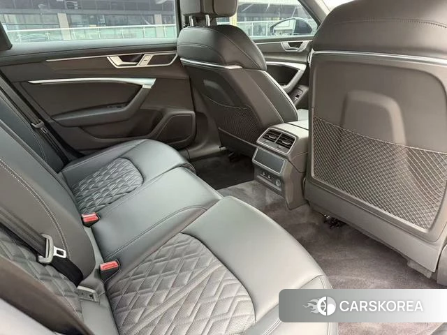 Audi A6L 2025 Черный из Китая, фото 3