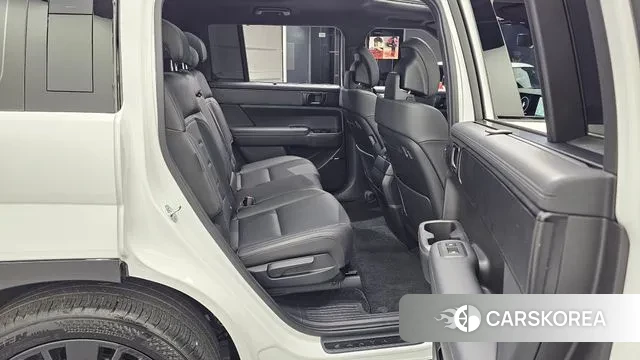 Hyundai Santa Fe (MX5) 2024 Белый из Кореи, фото 3