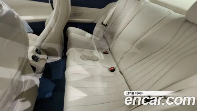 Mercedes-Benz E-Class W213 2023 Белый из Кореи, фото 3