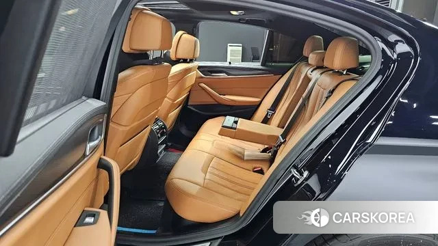 BMW 5 Series (G30) 2023 Синий из Кореи, фото 3