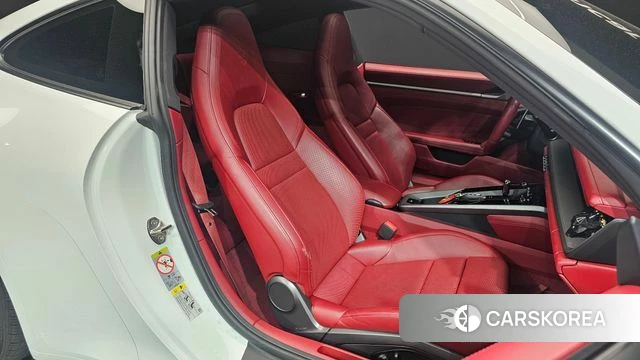Porsche 911(992) 2022 Белый из Кореи, фото 3