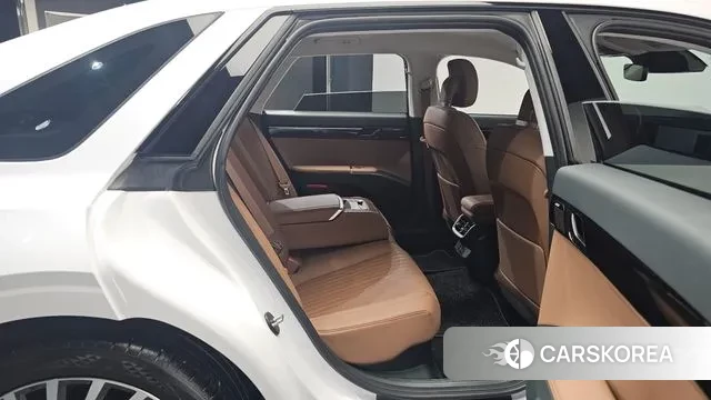 Hyundai Grandeur Hybrid (GN7) 2024 Белый из Кореи, фото 3