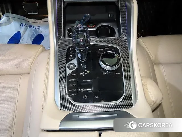 BMW X6 (G06) 2021 Черный из Кореи, фото 3