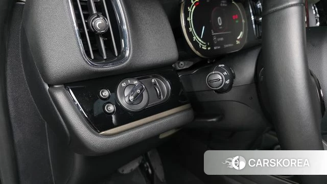 Mini Cooper Countryman 2022 Черный из Кореи, фото 3