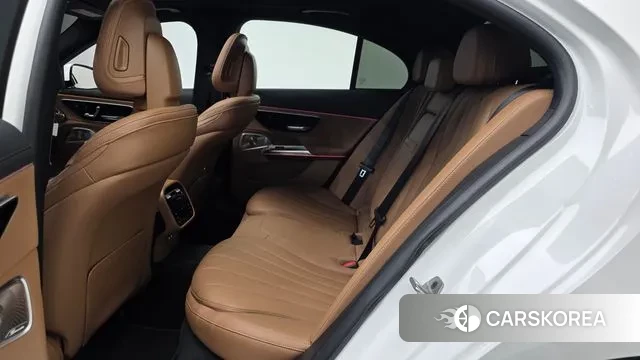 Mercedes-Benz E-Class W214 2024 Белый из Кореи, фото 3