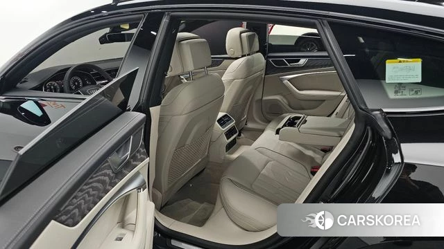 Audi A7 (4K) 2025 Черный из Кореи, фото 3