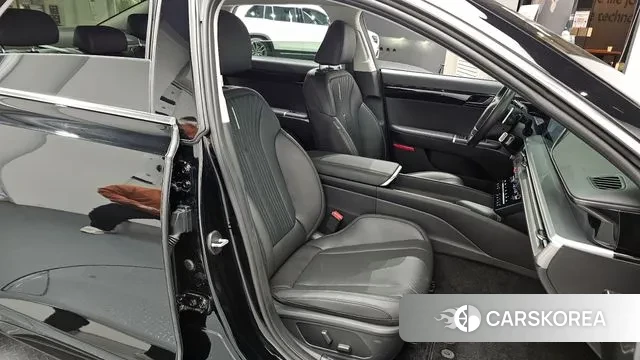 Hyundai Grandeur (GN7) 2025 Черный из Кореи, фото 3