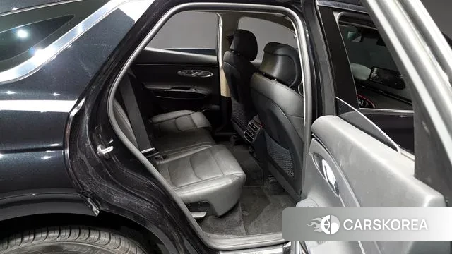 Genesis GV70 2022 Черный из Кореи, фото 3