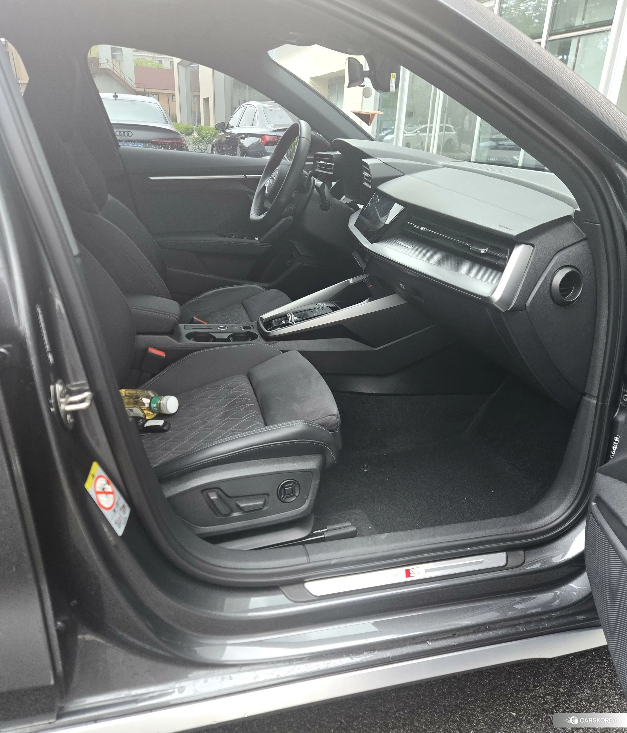 Audi A3 2023 Темно-серый из Китая, фото 3