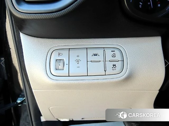 Hyundai Venue 2022 Черный из Кореи, фото 3