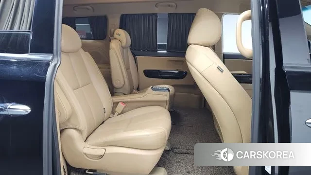 Kia The New Carnival 2018 Черный из Кореи, фото 3