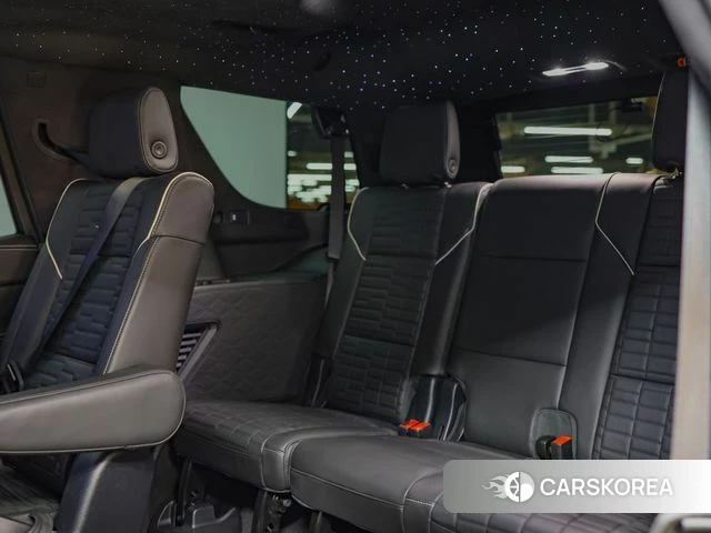Cadillac Escalade 5th Generation 2025 Черный из Кореи, фото 3