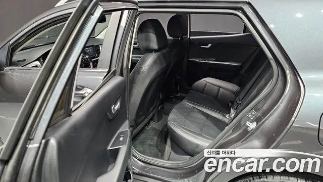 Kia Stonic id 2353666 из Кореи 3