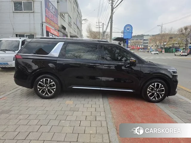 Kia Carnival 4th generation 2021 Черный из Кореи, фото 3