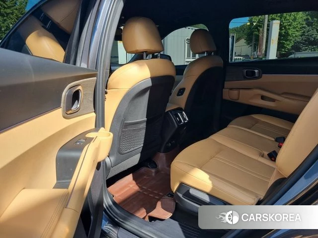 Kia Sorento 4th Generation 2023 Серебристо-серый из Кореи, фото 3