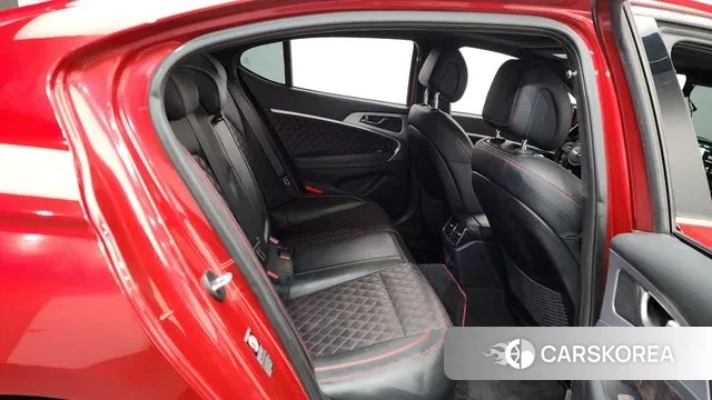 Genesis G70 2019 Красный из Кореи, фото 3