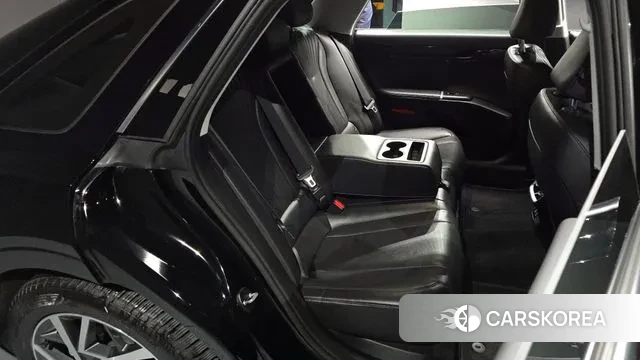 Hyundai Grandeur (GN7) 2023 Черный из Кореи, фото 3