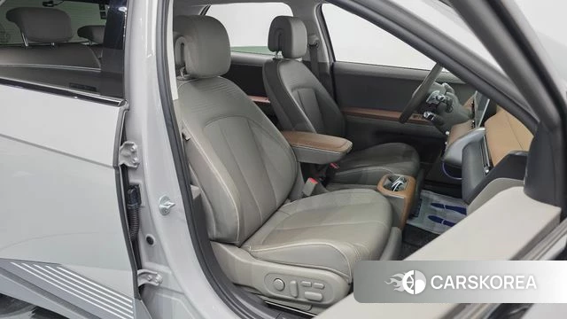 Hyundai Ionic 5 2023 Серебристо-серый из Кореи, фото 3