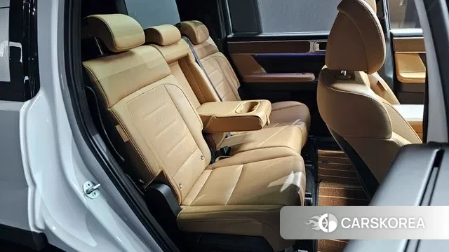 Hyundai Santa Fe (MX5) 2023 Белый из Кореи, фото 3