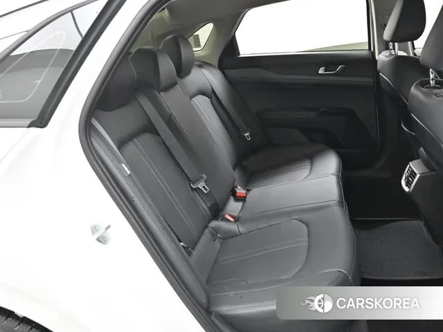 Kia K5 3rd generation 2022 Белый из Кореи, фото 3