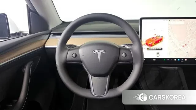 Tesla Model Y 2023 Белый из Кореи, фото 3