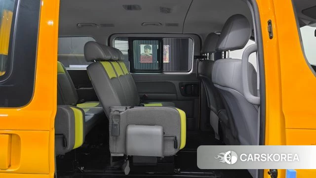 Hyundai The New Grand Starex 2018 Желтый из Кореи, фото 3