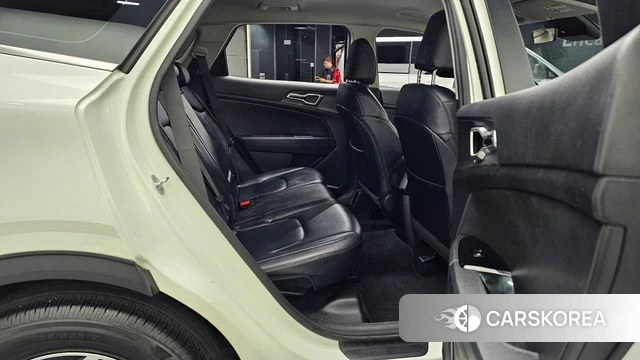 Kia Sportage 5th Generation 2022 Белый из Кореи, фото 3