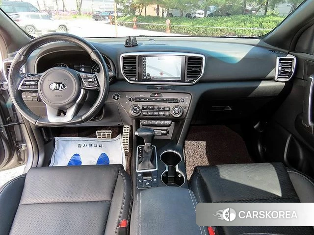 Kia Sportage The Bold 2021 Серебристо-серый из Кореи, фото 3