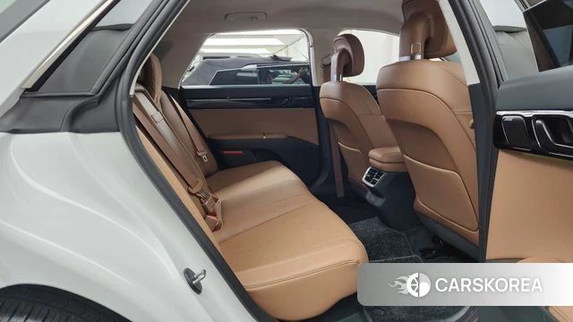 Hyundai Grandeur Hybrid (GN7) 2024 Белый из Кореи, фото 3