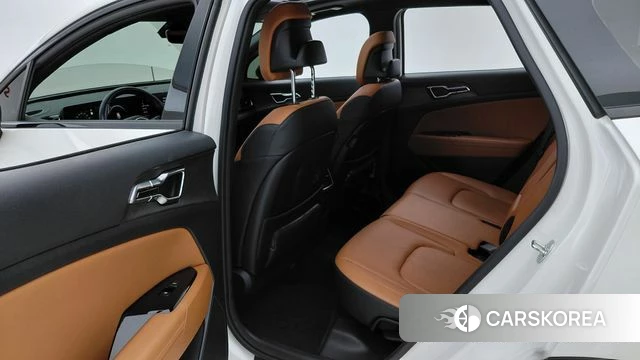 Kia Sportage 5th Generation 2022 Белый из Кореи, фото 3
