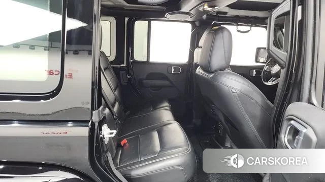 Jeep Wrangler (JL) 2021 Черный из Кореи, фото 3