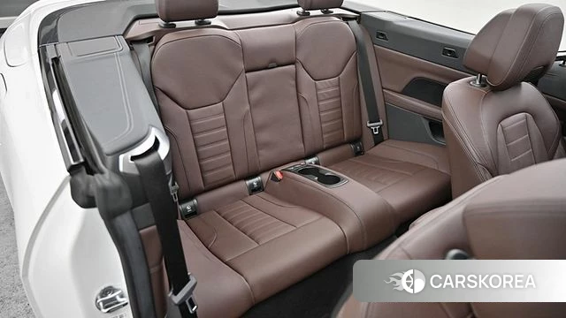 BMW 4 Series (G22) 2023 Белый из Кореи, фото 3