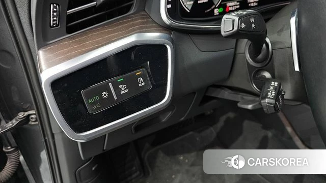 Audi A6 (C8) 2022 Серый из Кореи, фото 3