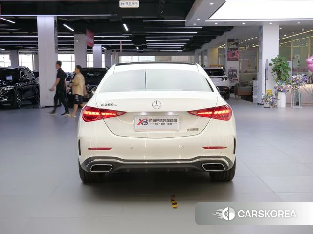 Mercedes-Benz Class C 2025 Белый из Китая, фото 3