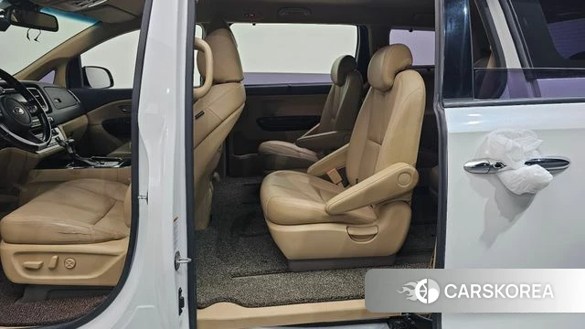 Kia The New Carnival 2018 Белый из Кореи, фото 3