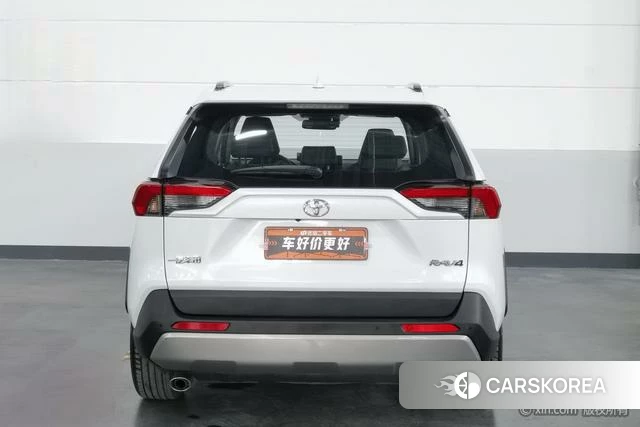Toyota RAV4 Rongfang 2024 Белый из Китая, фото 3