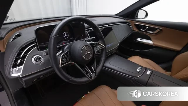 Mercedes-Benz E-Class W214 2025 Синий из Кореи, фото 3