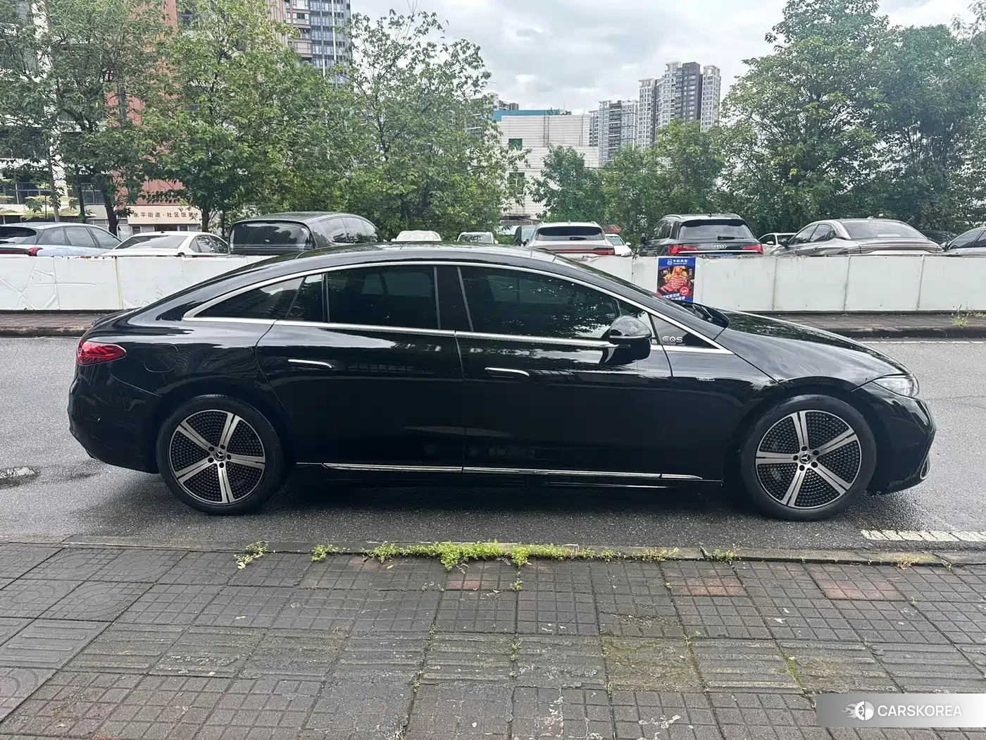 Mercedes-Benz EQS 2023 Черный из Китая, фото 3