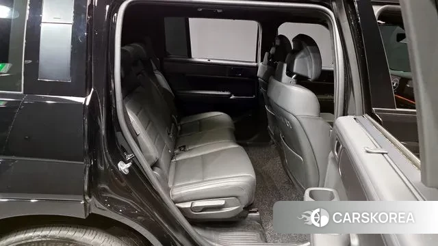 Hyundai Santa Fe (MX5) 2023 Черный из Кореи, фото 3